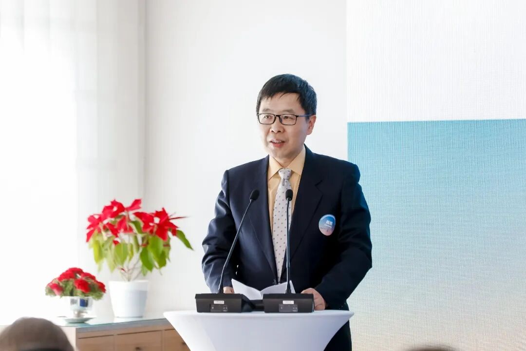 image-20251211125954-2